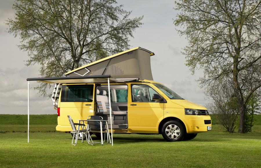  Volkswagen California (T5) 2012 года  (UK) (фото 26 из 39)